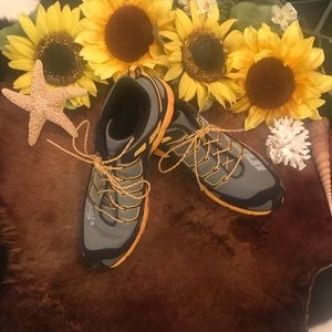 inov-8 X-Talon 212 running shoes